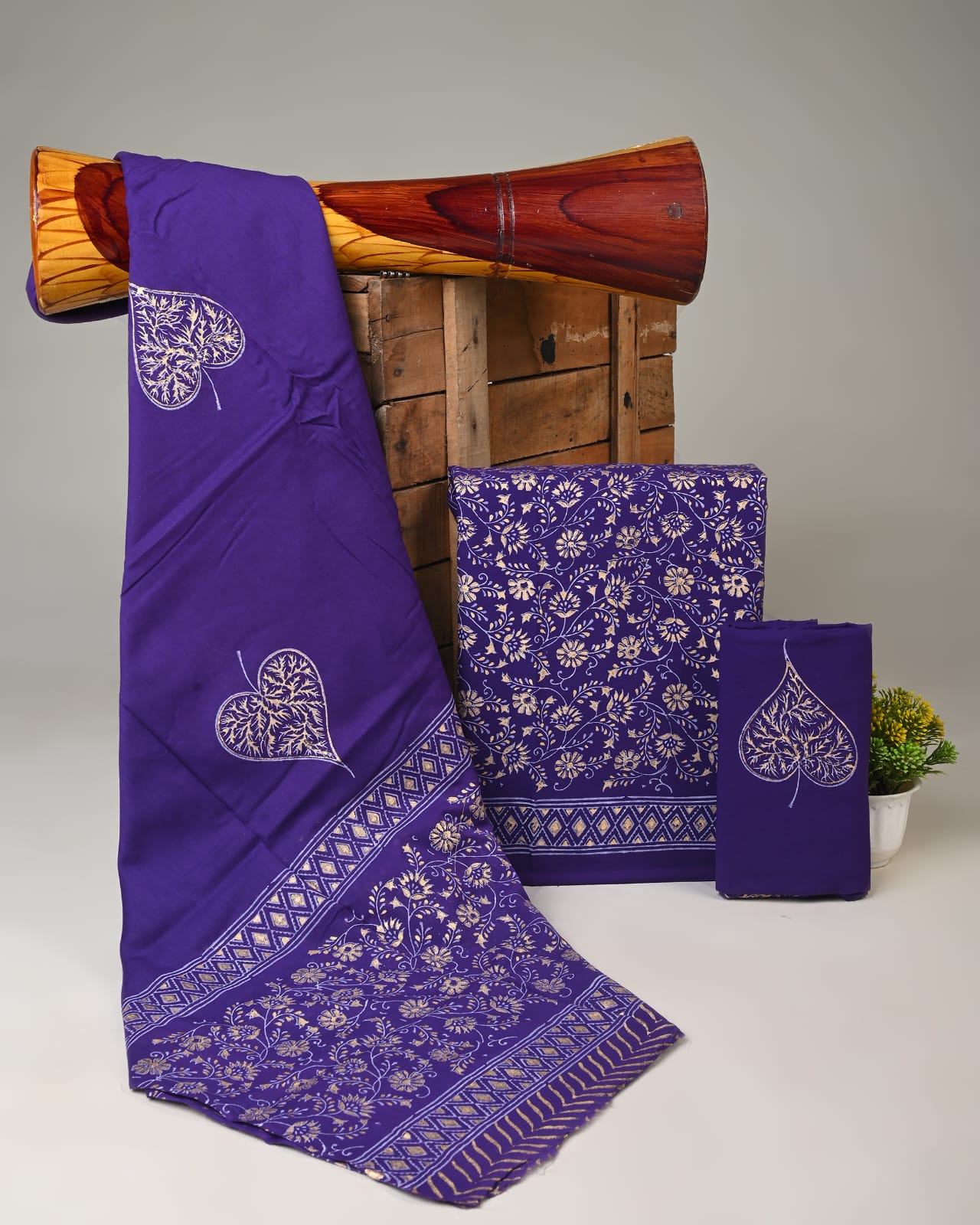 Pure cotton mulmul dress material wholesale in purple, handblock printed dress material for boutique, designer & bulk buyers – Fabtexs